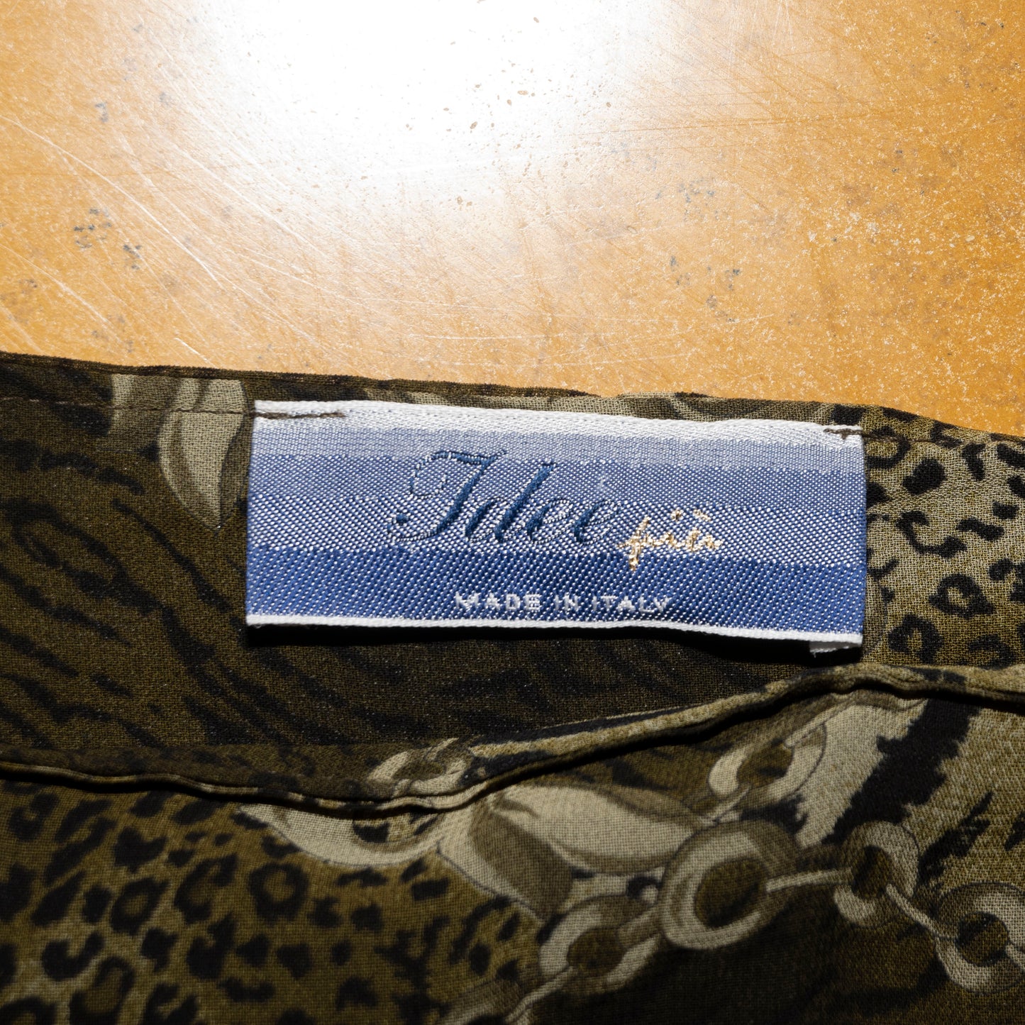 Vintage Wrap-Around Skirt (S-M)