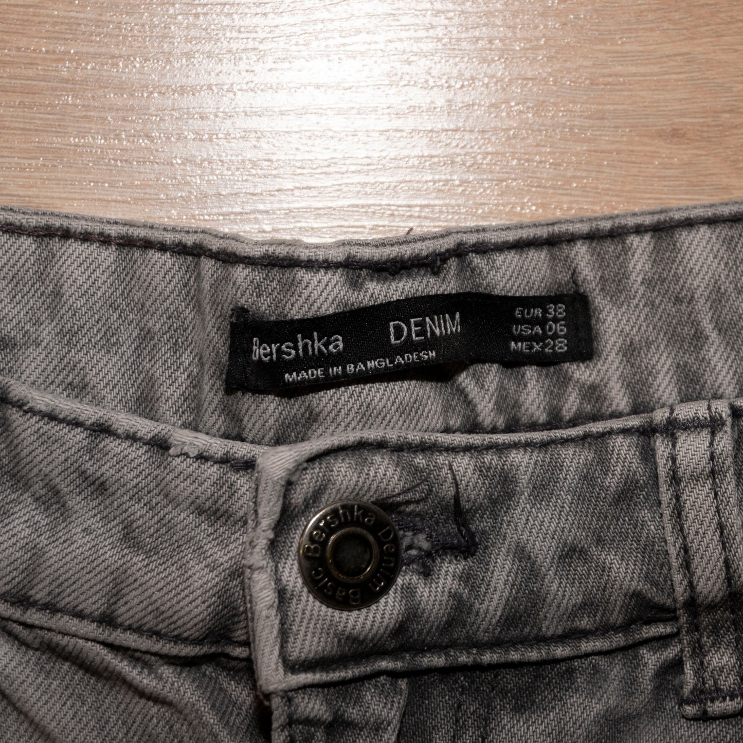 Denim Shorts (38 EU)